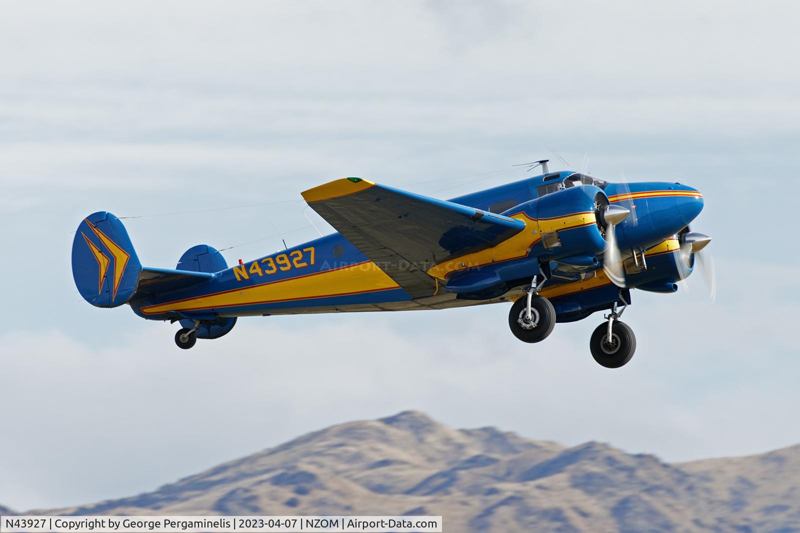 N43927, 1945 Beech D18S C/N A-26, Classic Fighters Airshow 2023.