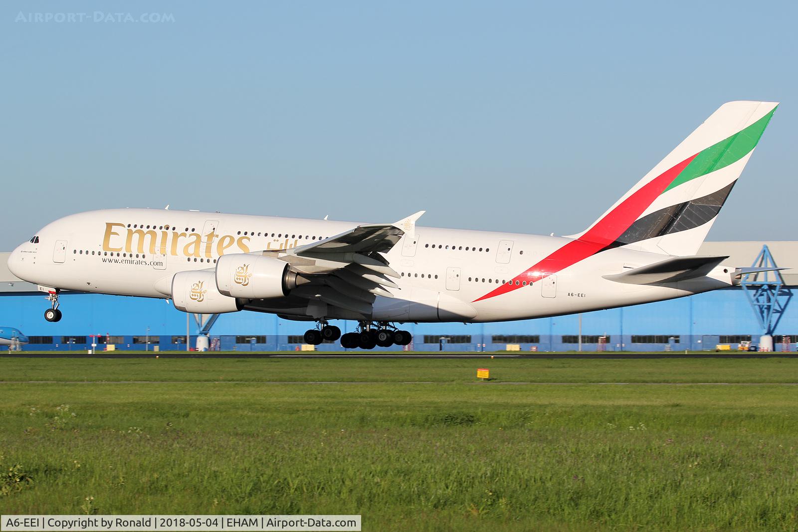 A6-EEI, 2012 Airbus A380-861 C/N 123, at spl