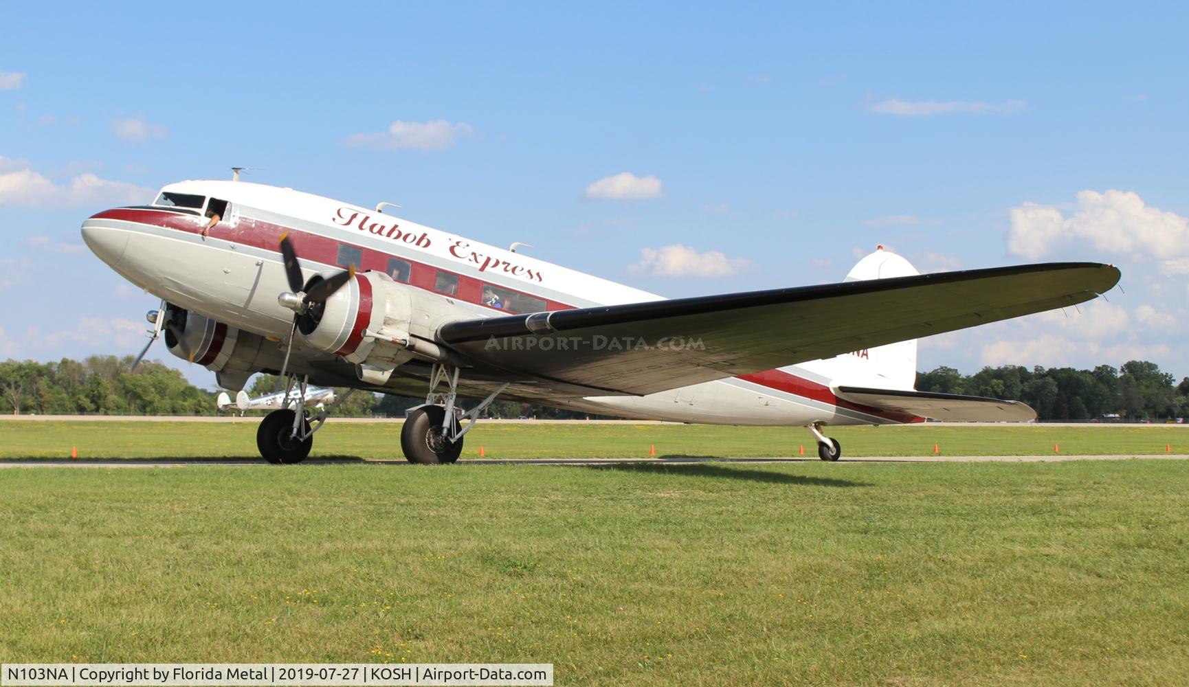 N103NA, 1945 Douglas DC-3C-S1C3G (C-47B) C/N 16821, DC-3 zx