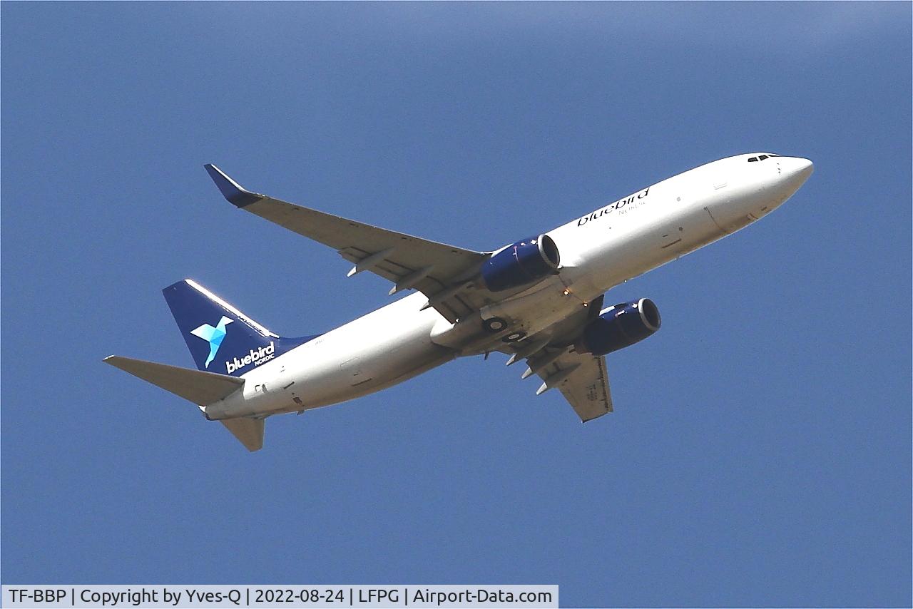 TF-BBP, 2001 Boeing 737-8F2BCF C/N 29788, Boeing 737-8F2BCF, Climbing from rwy 09R, Roissy Charles De Gaulle airport (LFPG-CDG)