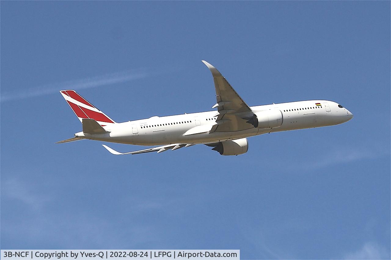 3B-NCF, 2019 Airbus A350-941 C/N 365, Airbus 350-941, Climbing from rwy 09R, Roissy Charles De Gaulle airport (LFPG-CDG)
