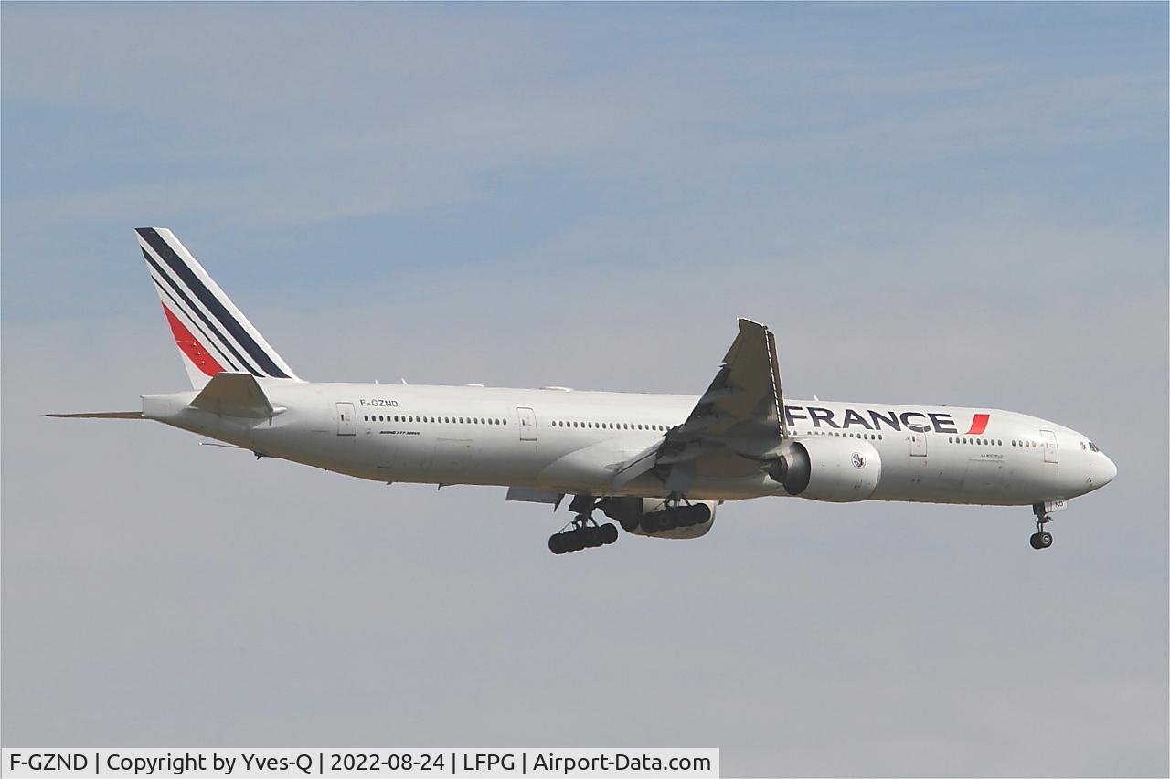 F-GZND, 2009 Boeing 777-328/ER C/N 35543, Boeing 777-328ER, On final rwy 09L, Roissy Charles De Gaulle airport (LFPG-CDG)