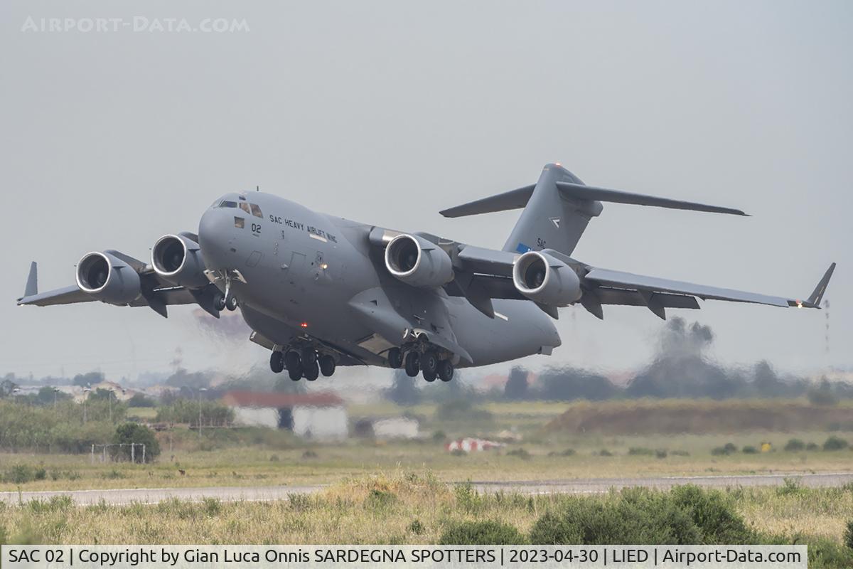 SAC 02, 2009 Boeing C-17A Globemaster III C/N F-210, Take Off