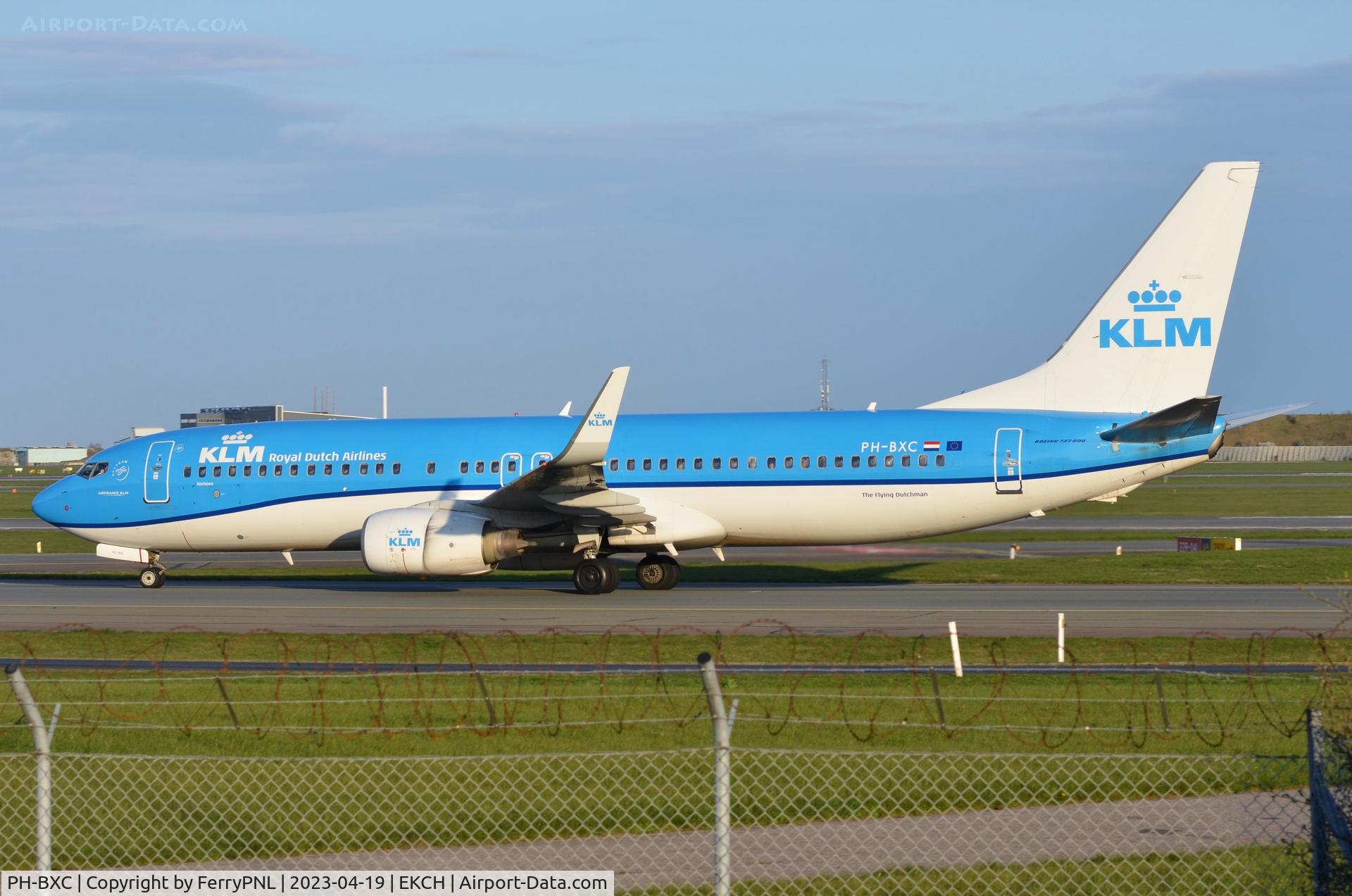 PH-BXC, 1999 Boeing 737-8K2 C/N 29133, Arrival of KLM B738 from AMS