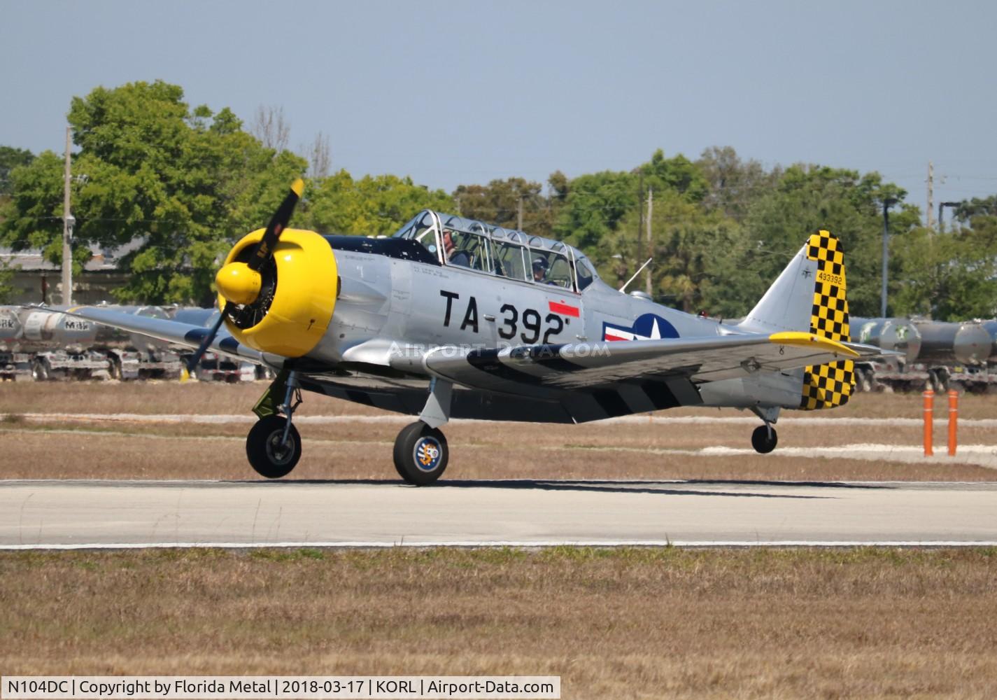 N104DC, 1949 North American T-6G Texan C/N 168-516, T-6 zx