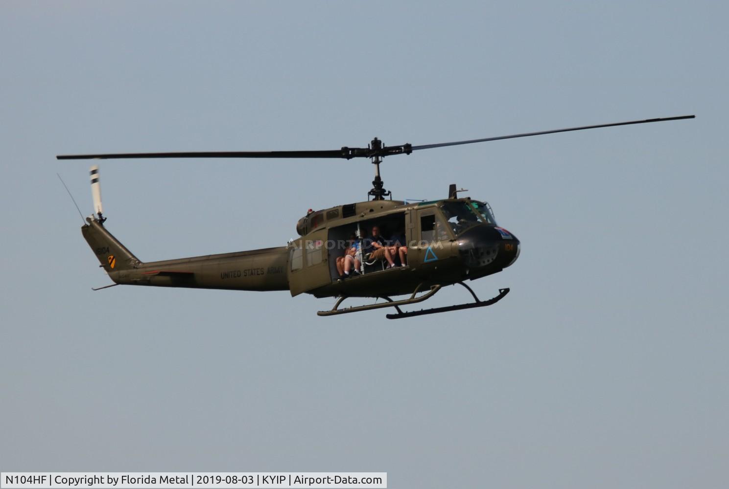 N104HF, 1968 Bell UH-1H Iroquois C/N 10763 (68-16104), UH-1 zx
