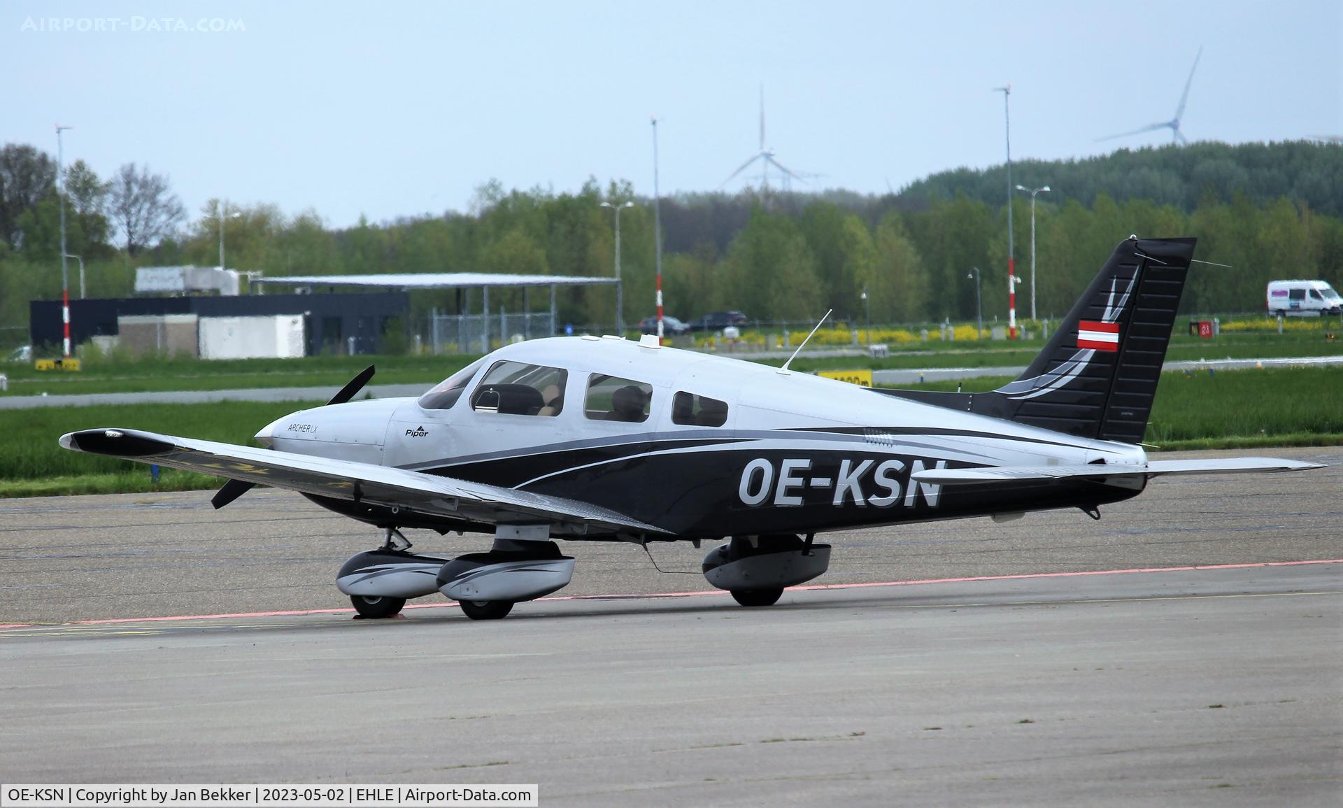 OE-KSN, , Lelystad Airport