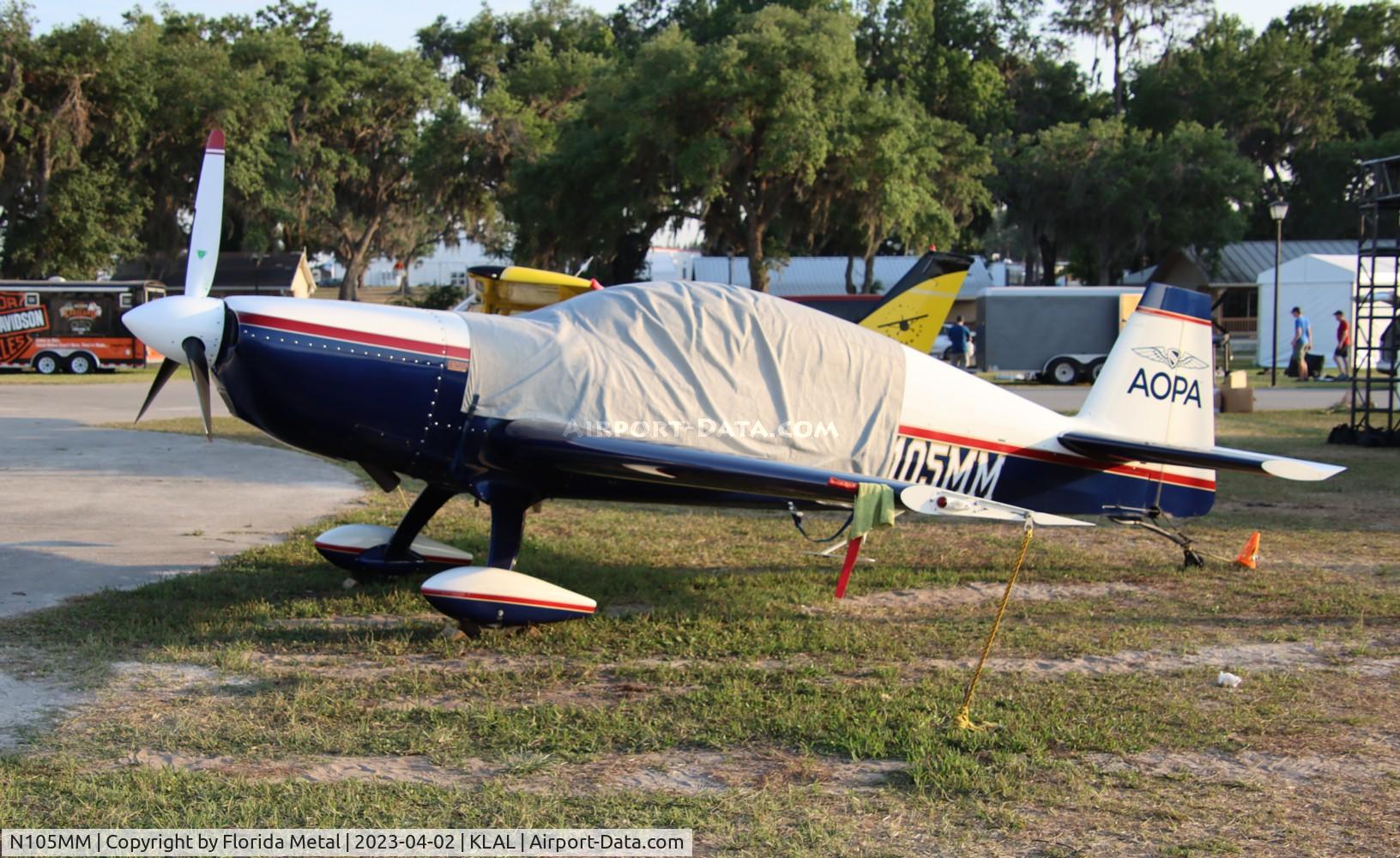 N105MM, 1998 Extra EA-300L C/N 071, Extra 300 zx