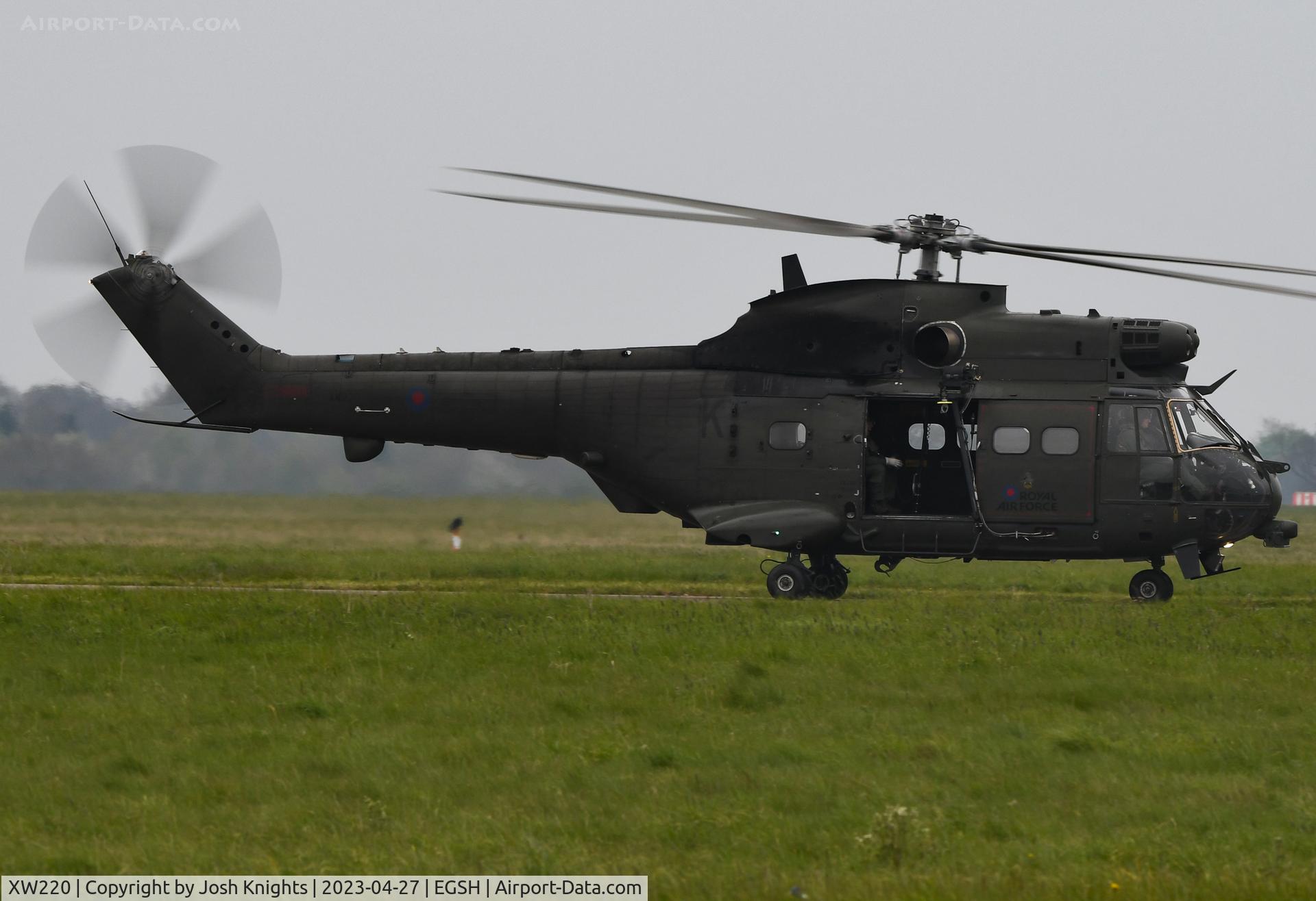 XW220, 1971 Westland Puma HC.2 C/N 1148, Arriving For Fuel.
