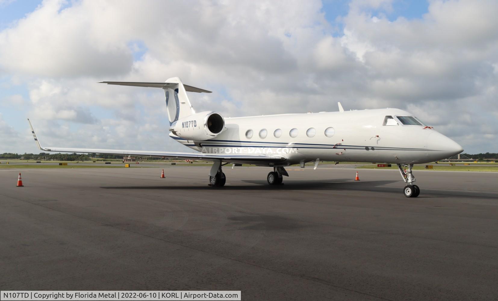 N107TD, 1998 Gulfstream Aerospace G-IV C/N 1355, G-IV zx