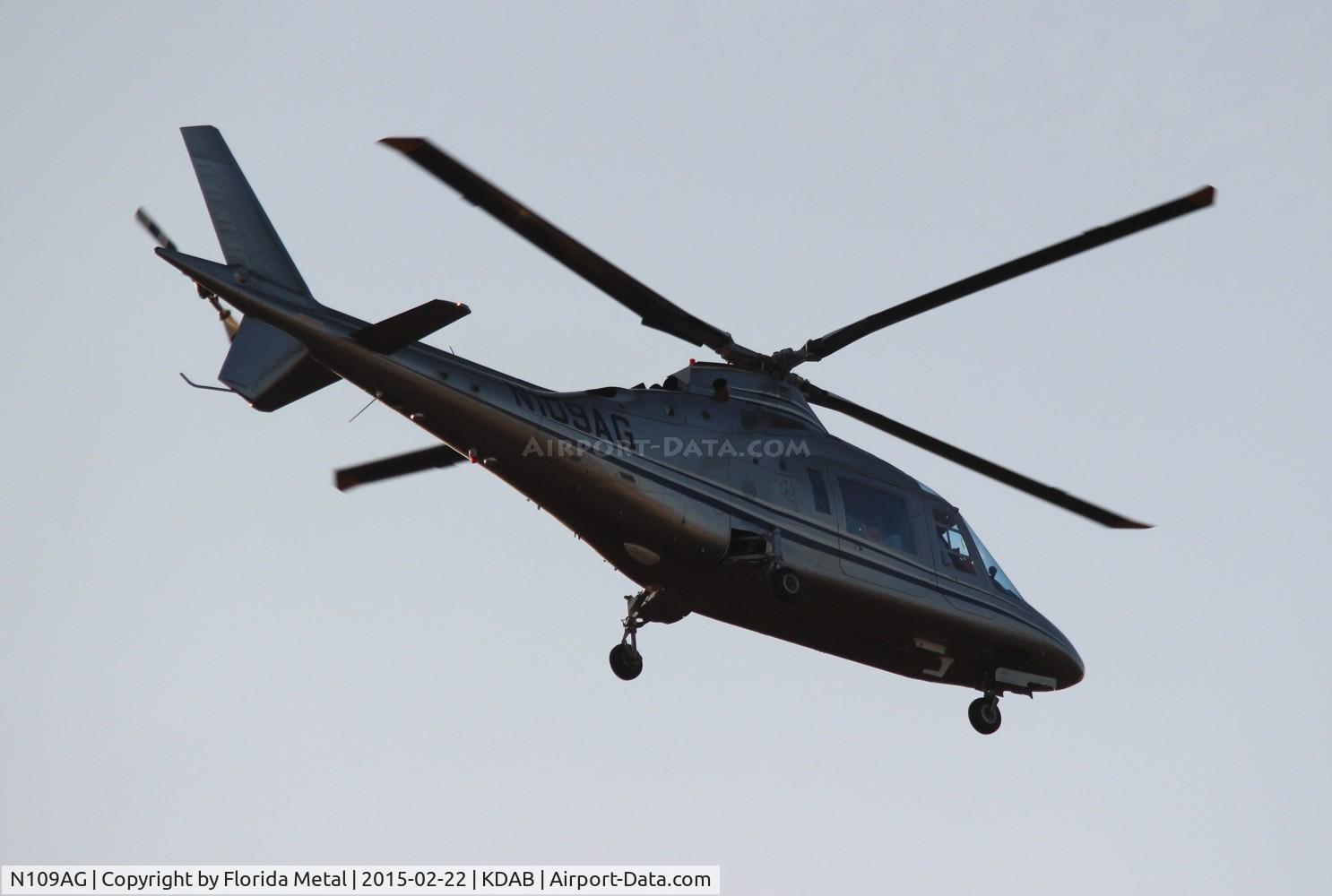 N109AG, Agusta A-109C C/N 7602, A-109 zx