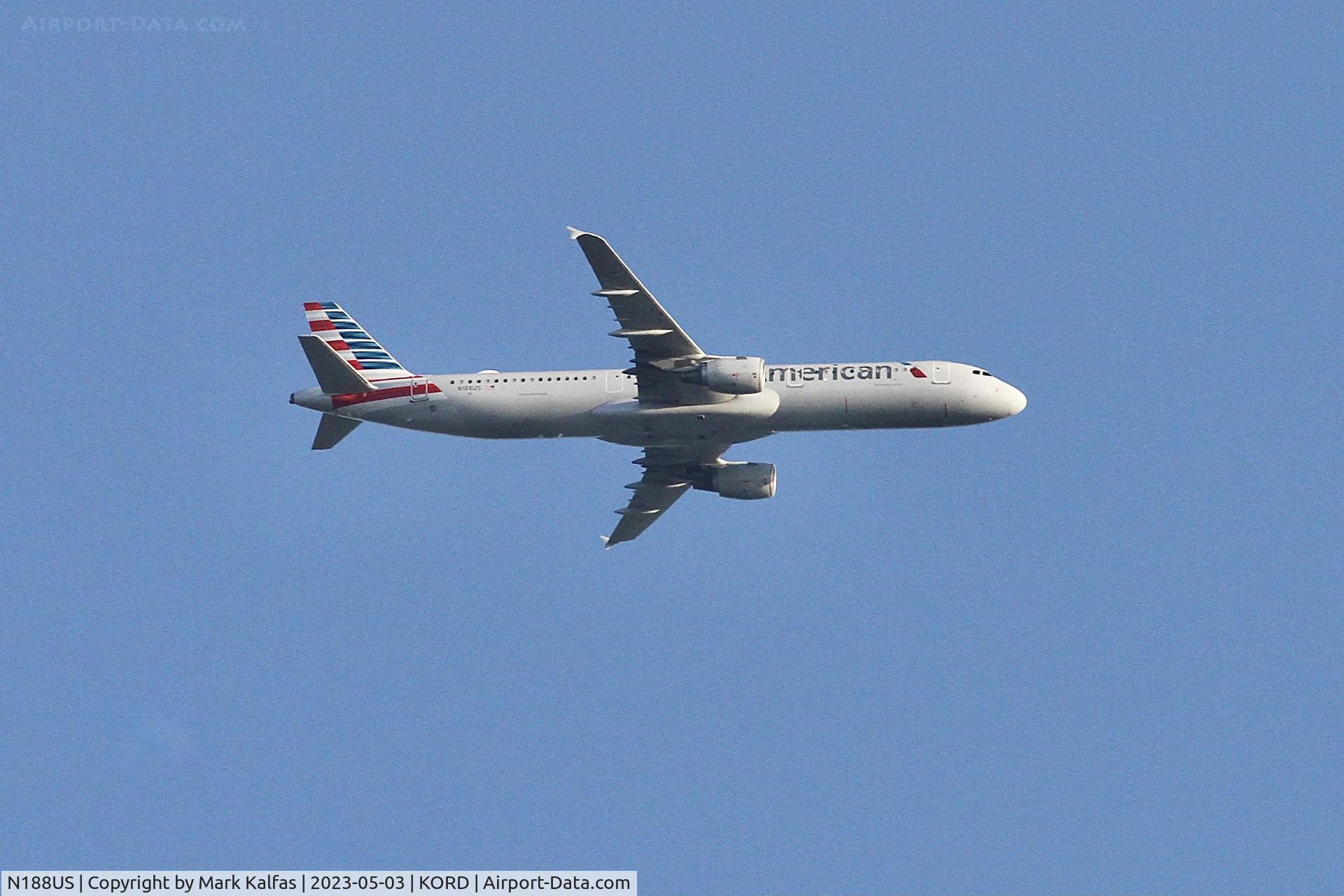 N188US, 2002 Airbus A321-211 C/N 1724, American Airbus A321-211, N188US arriving at ORD from ATL