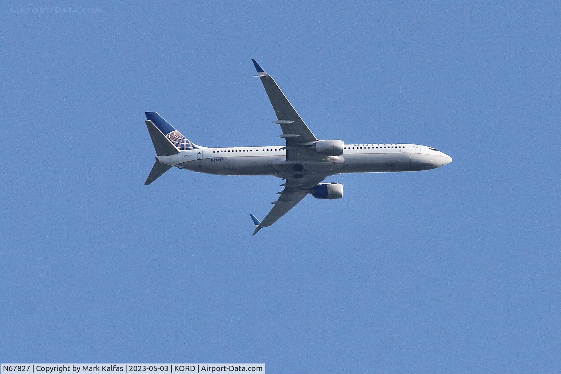 N67827, 2014 Boeing 737-924/ER C/N 44581, United Airlines Boeing 737-924/ER, N67827 arriving at ORD from MCO