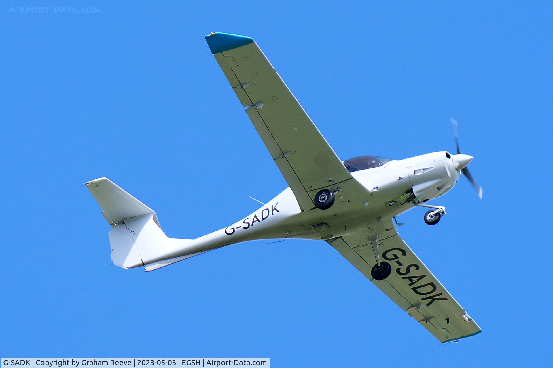 G-SADK, 2008 Diamond DA-40 TDI Diamond Star C/N D4.371, Departing from Norwich.