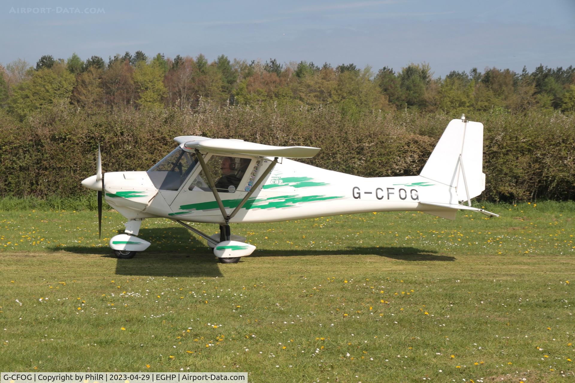 G-CFOG, 2006 Comco Ikarus C42 FB UK C/N PFA 322-14482, G-CFOG 2006 Ikarus C42 FB UK Popham