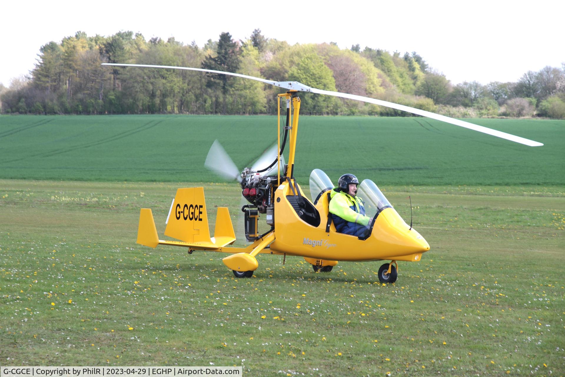 G-CGCE, 2009 Magni Gyro M-16 Tandem Trainer C/N 16-09-5384, G-CGCE 2009 Magni Gyro Ltd Magni M16C Tandem Trainer Popham