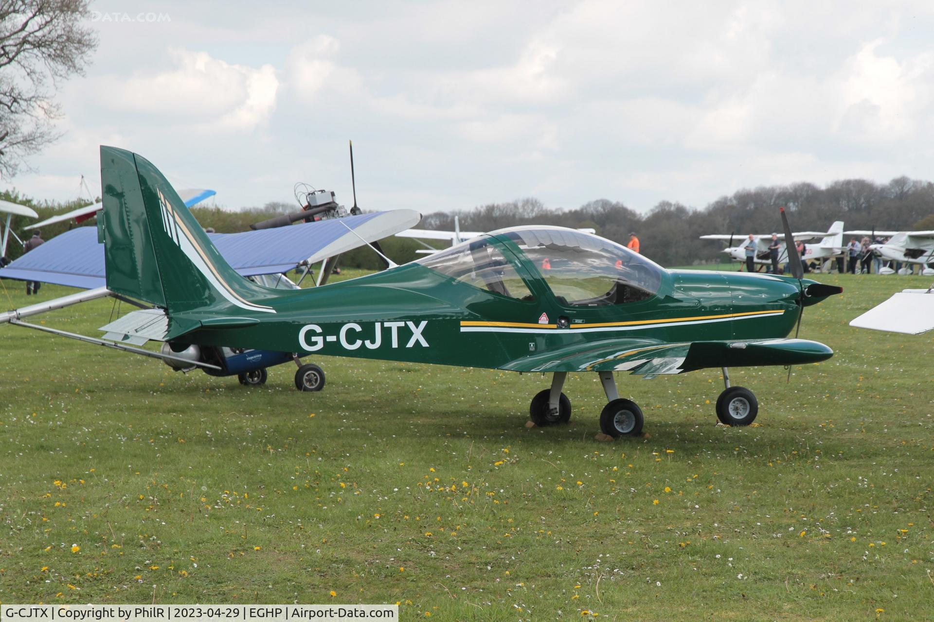 G-CJTX, 2016 Evektor EV-97 Eurostar SL C/N 2016-4238, G-CJTX 2016 Light Sport Aviation Ltd EV-97 Eurostar SL Microlight  Popham
