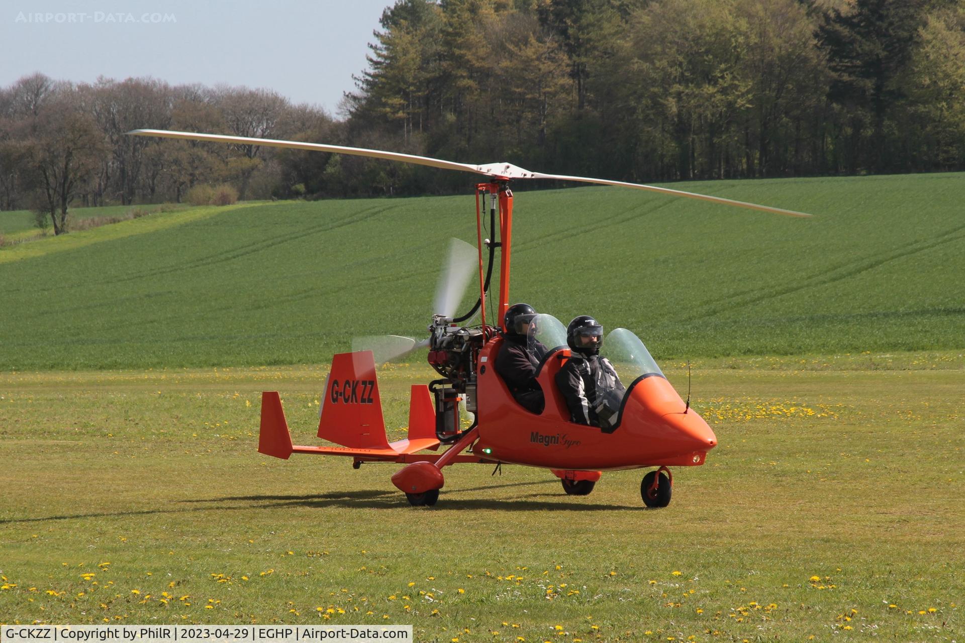 G-CKZZ, 2018 Magni Gyro M-16C Tandem Trainer C/N 16-18-1334, G-CKZZ 2018 Magni M16C Tandem Trainer Popham