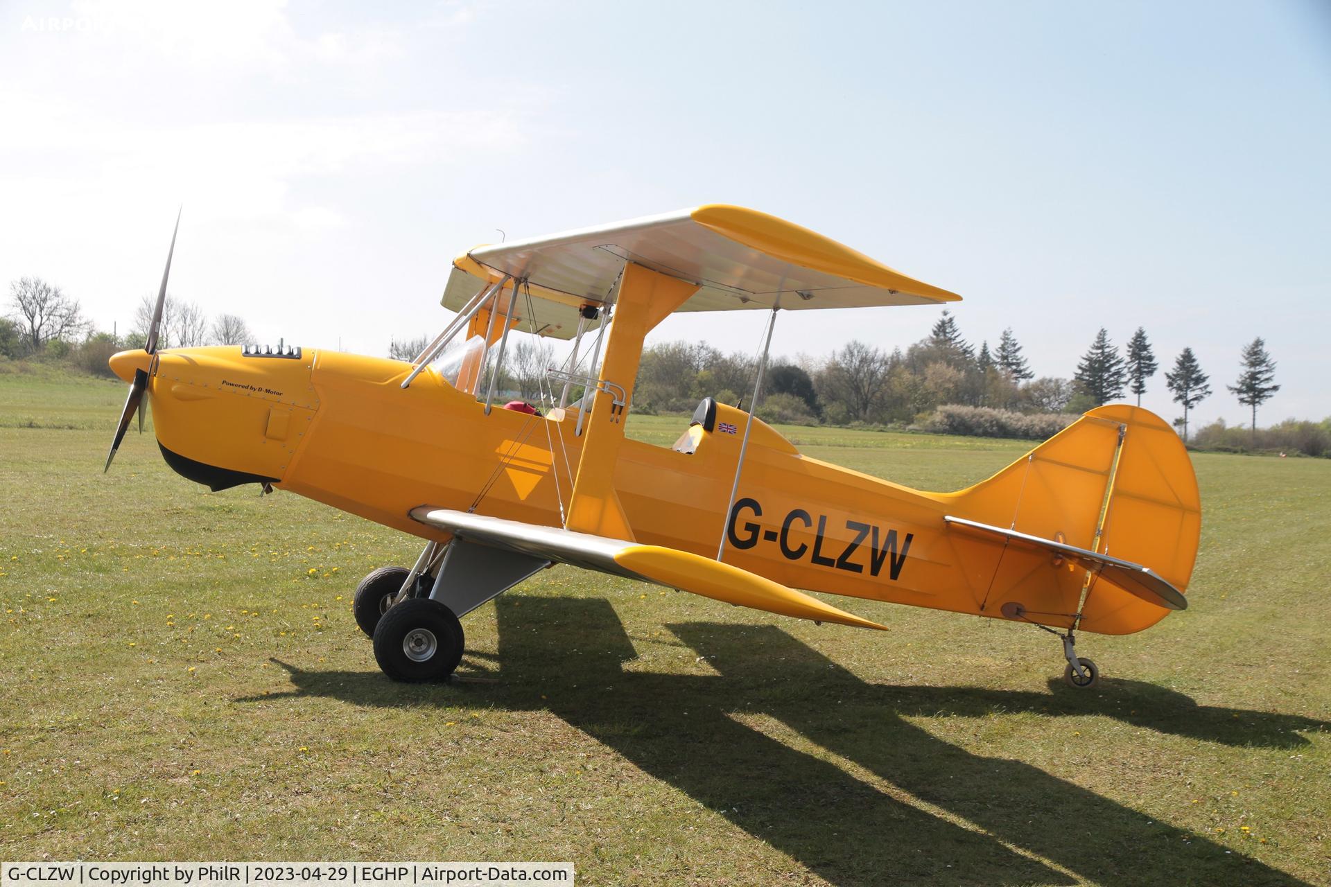 G-CLZW, 2021 TLAC Sherwood Ranger ST C/N TLAC-1-005, G-CLZW 2021 TThe Light AAircraft Co Ltd Sherwood Ranger ST Popham