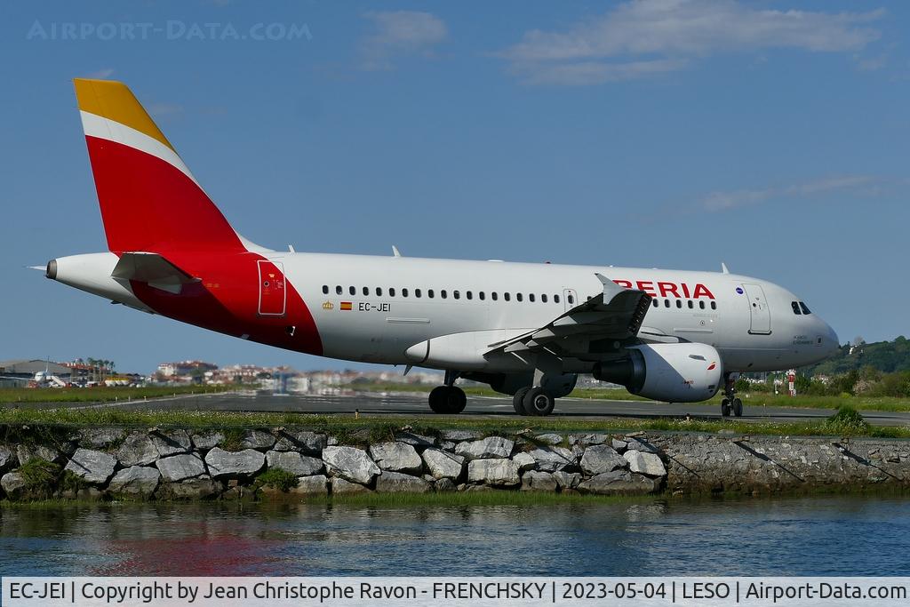 EC-JEI, 2004 Airbus A319-111 C/N 2311, San Sebastian (EAS)	Madrid (MAD)	IB495