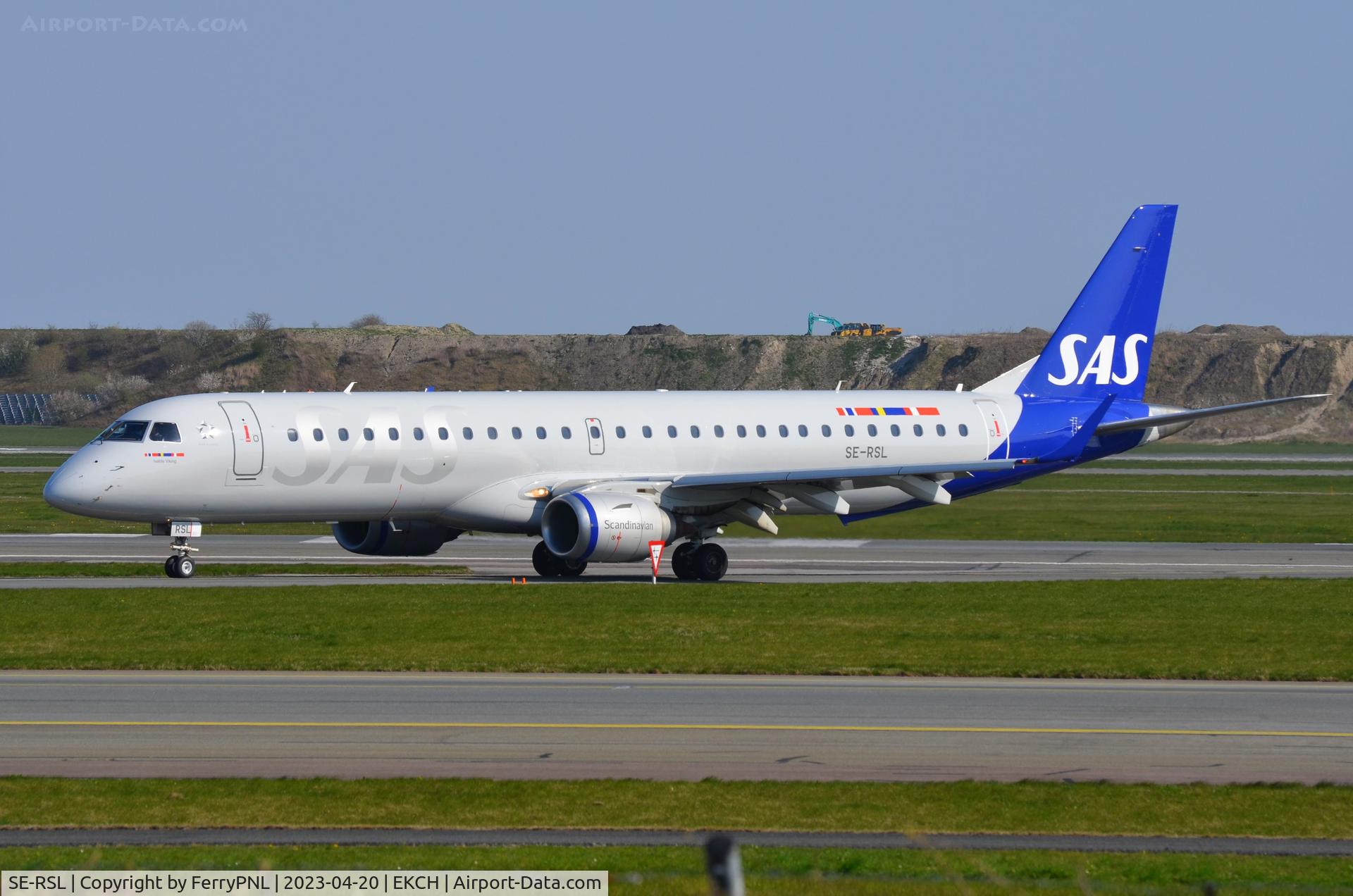 SE-RSL, 2007 Embraer 195LR (ERJ-190-200LR) C/N 1900128, New to the SAS fleet: ERJ195