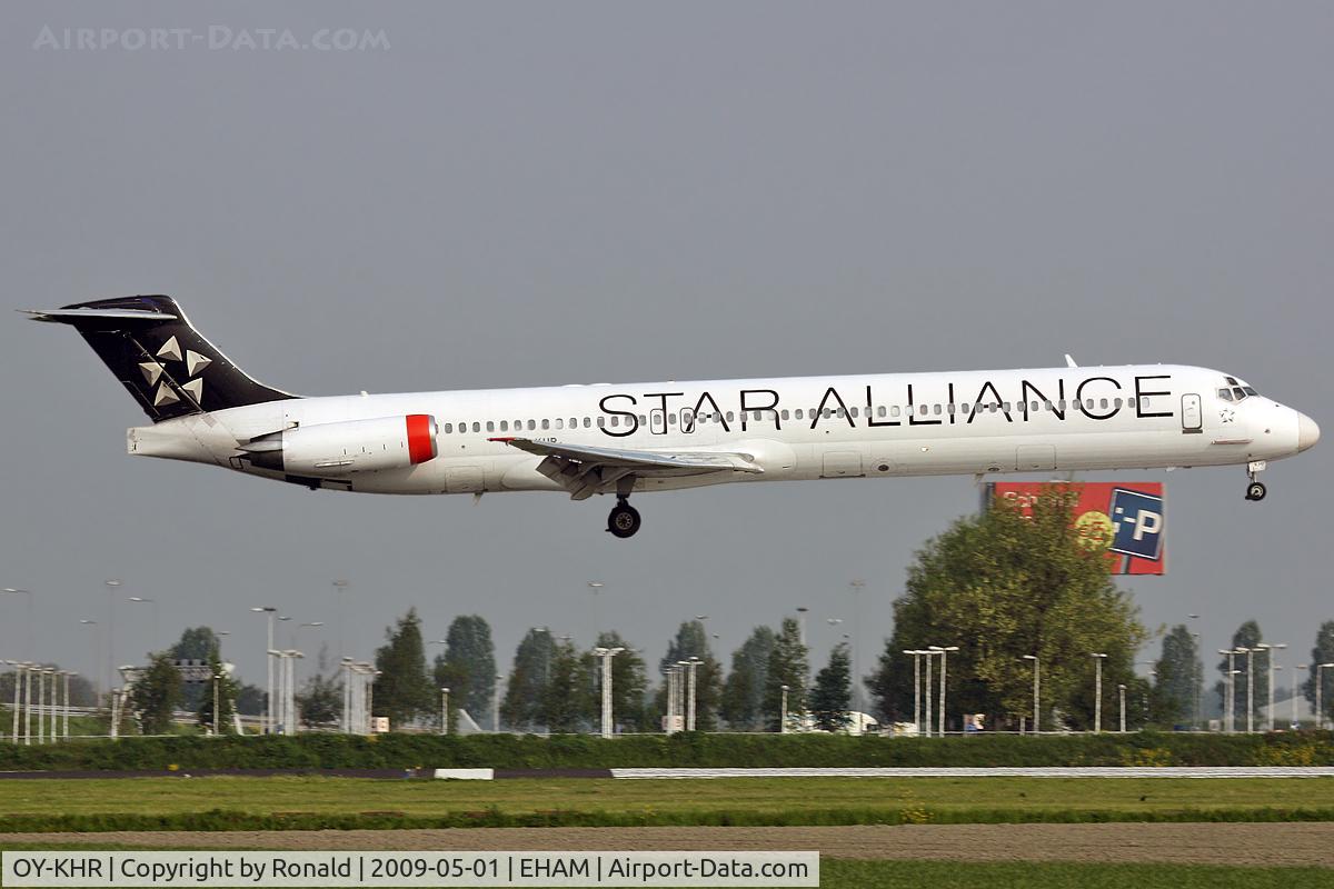 OY-KHR, 1991 McDonnell Douglas MD-81 (DC-9-81) C/N 53275, at spl