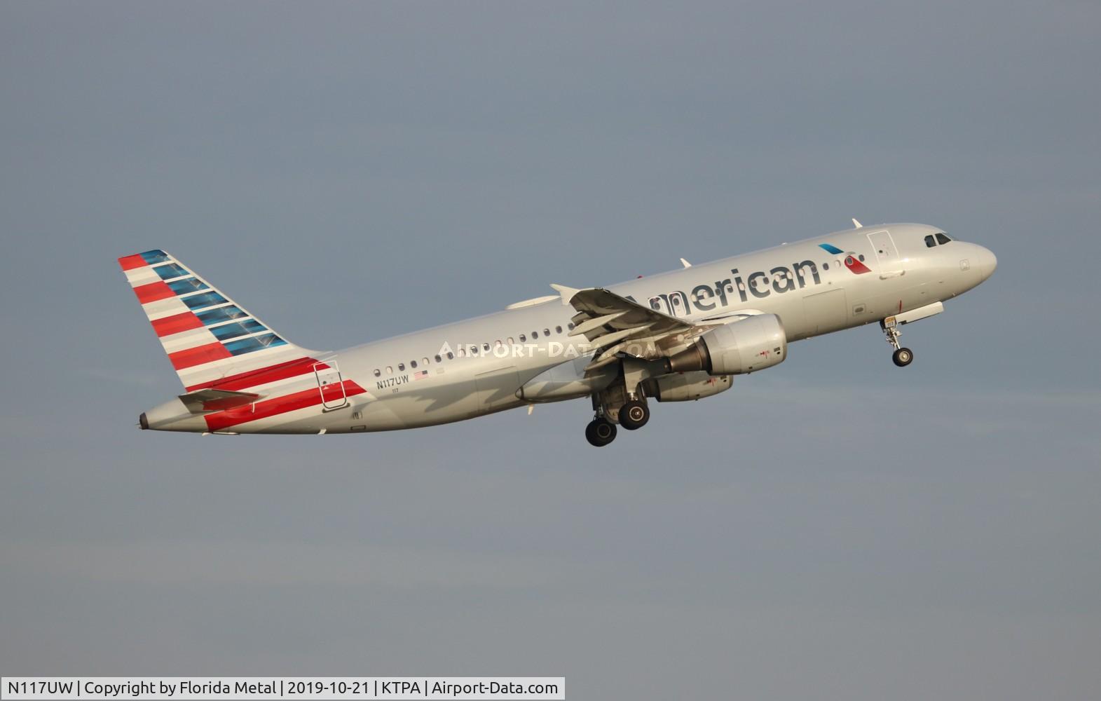 N117UW, 2000 Airbus A320-214 C/N 1224, AAL A320 zx