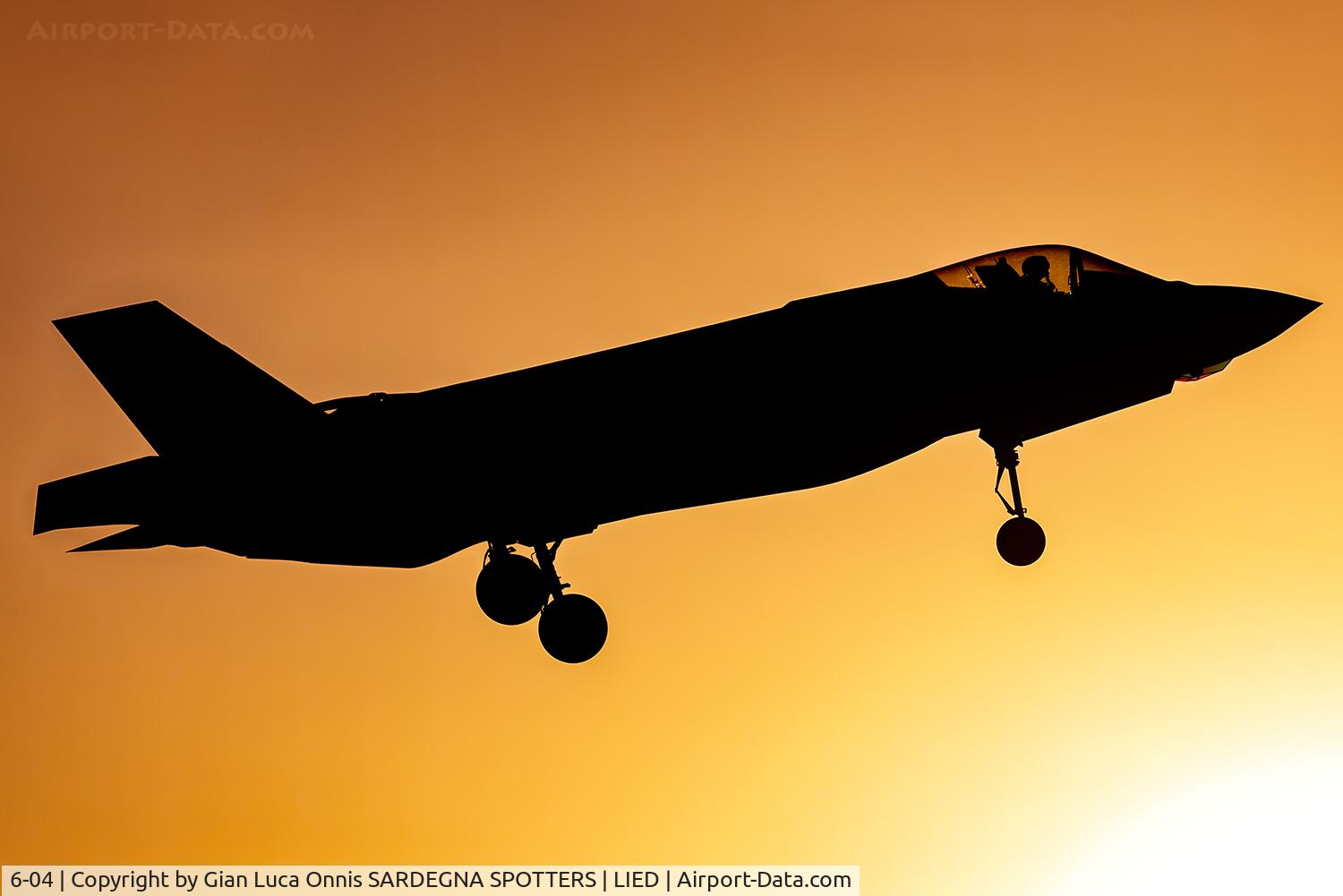 6-04, Lockheed Martin F-35A Fulmine II C/N AL-19, Landing