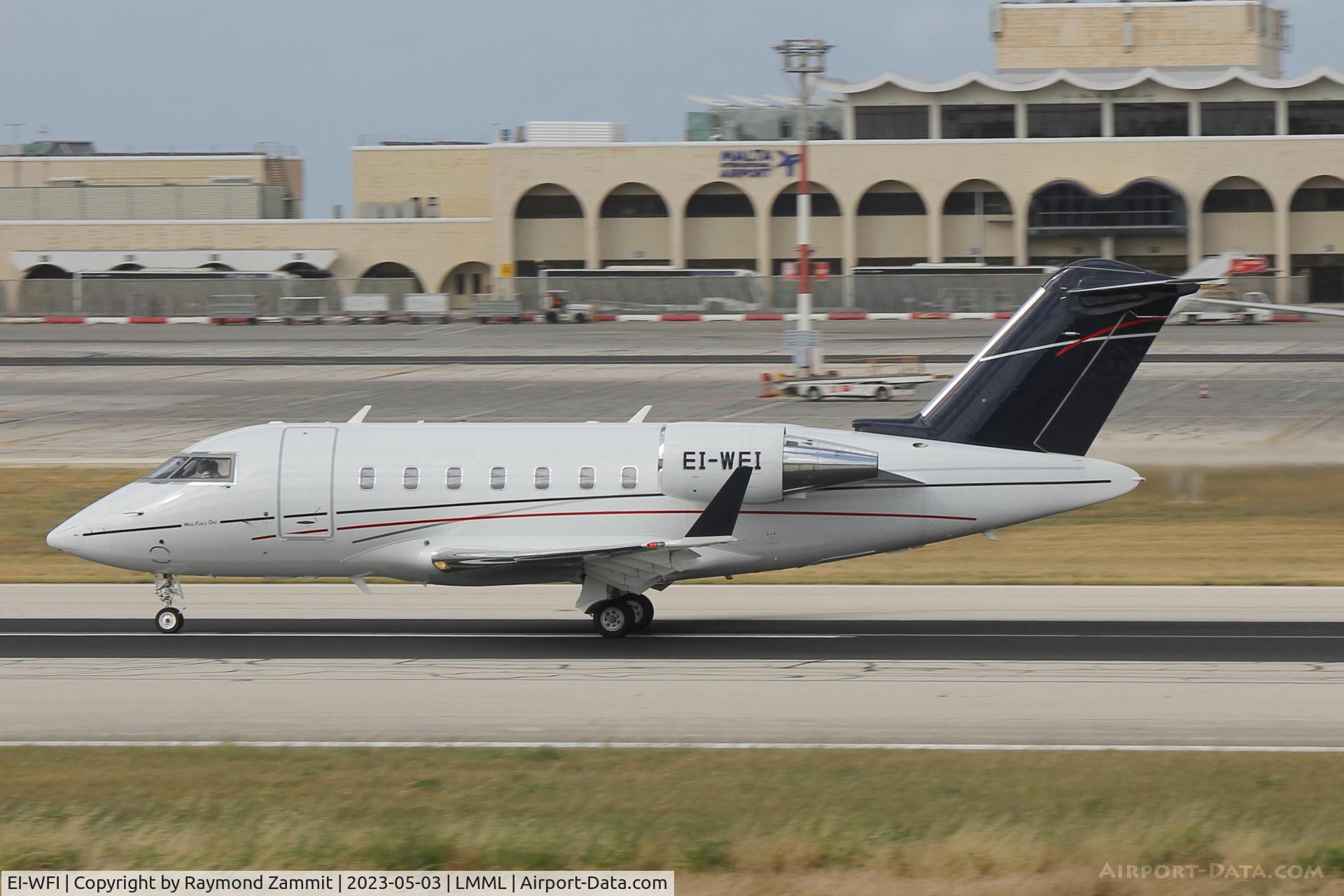EI-WFI, 2009 Canadair Challenger 605 (CL-600-2B16) C/N 5812, Canadair Challenger 605 EI-WFI Westair Aviation