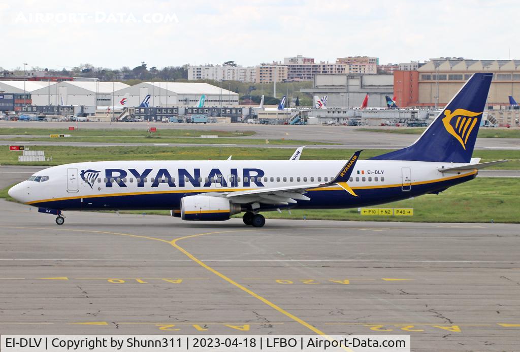 EI-DLV, 2006 Boeing 737-8AS C/N 33598, Taxiing holding point rwy 32R from 'November 2' for departure... Scimitar winglet mounted...