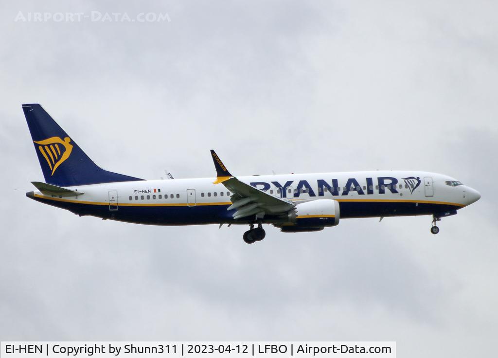 EI-HEN, 2021 Boeing 737-8-200 MAX C/N 62301, Landing rwy 32L