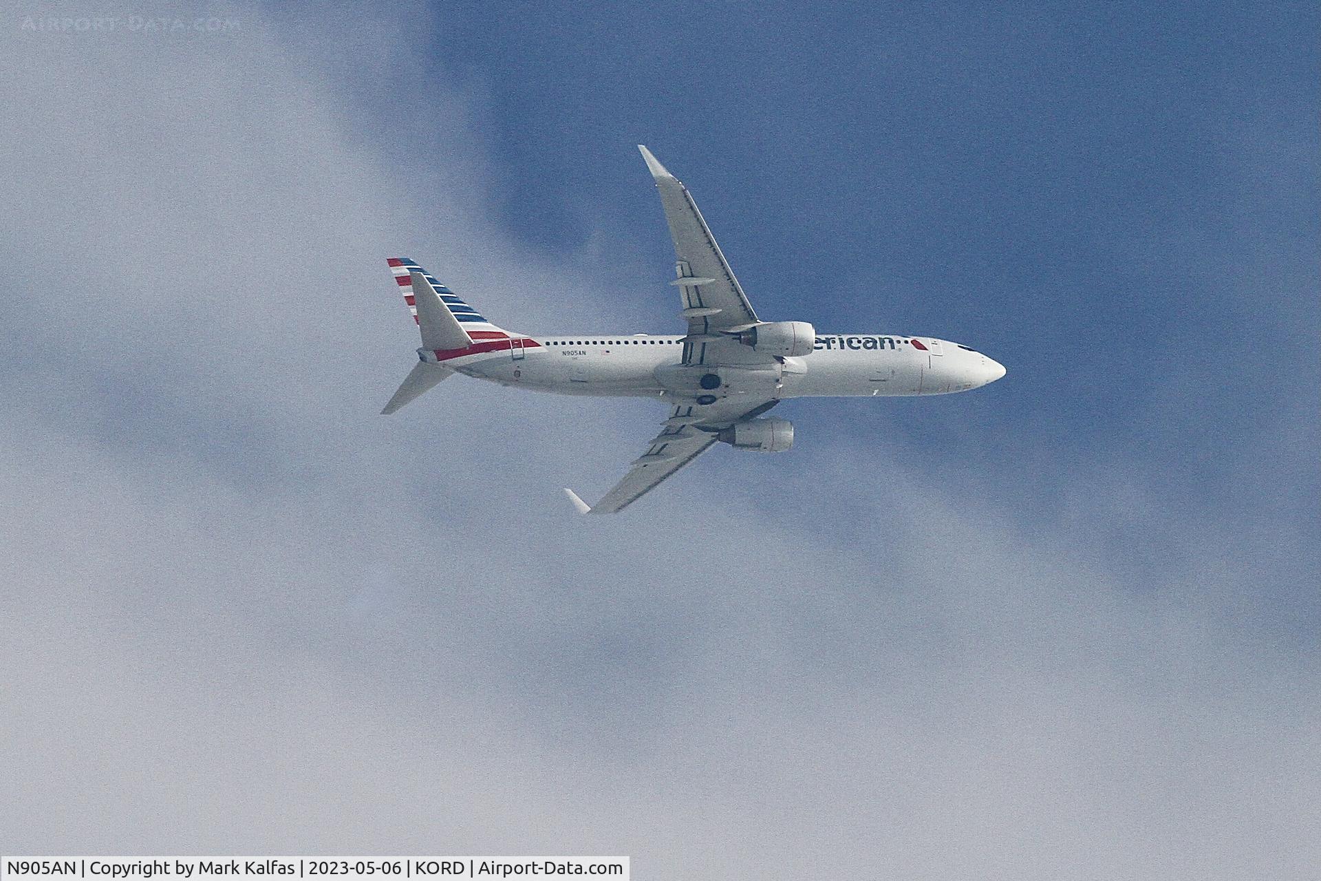 N905AN, 1999 Boeing 737-823 C/N 29507, American Boeing 737-823, N905AN, AA1424 arriving at ORD from FLL