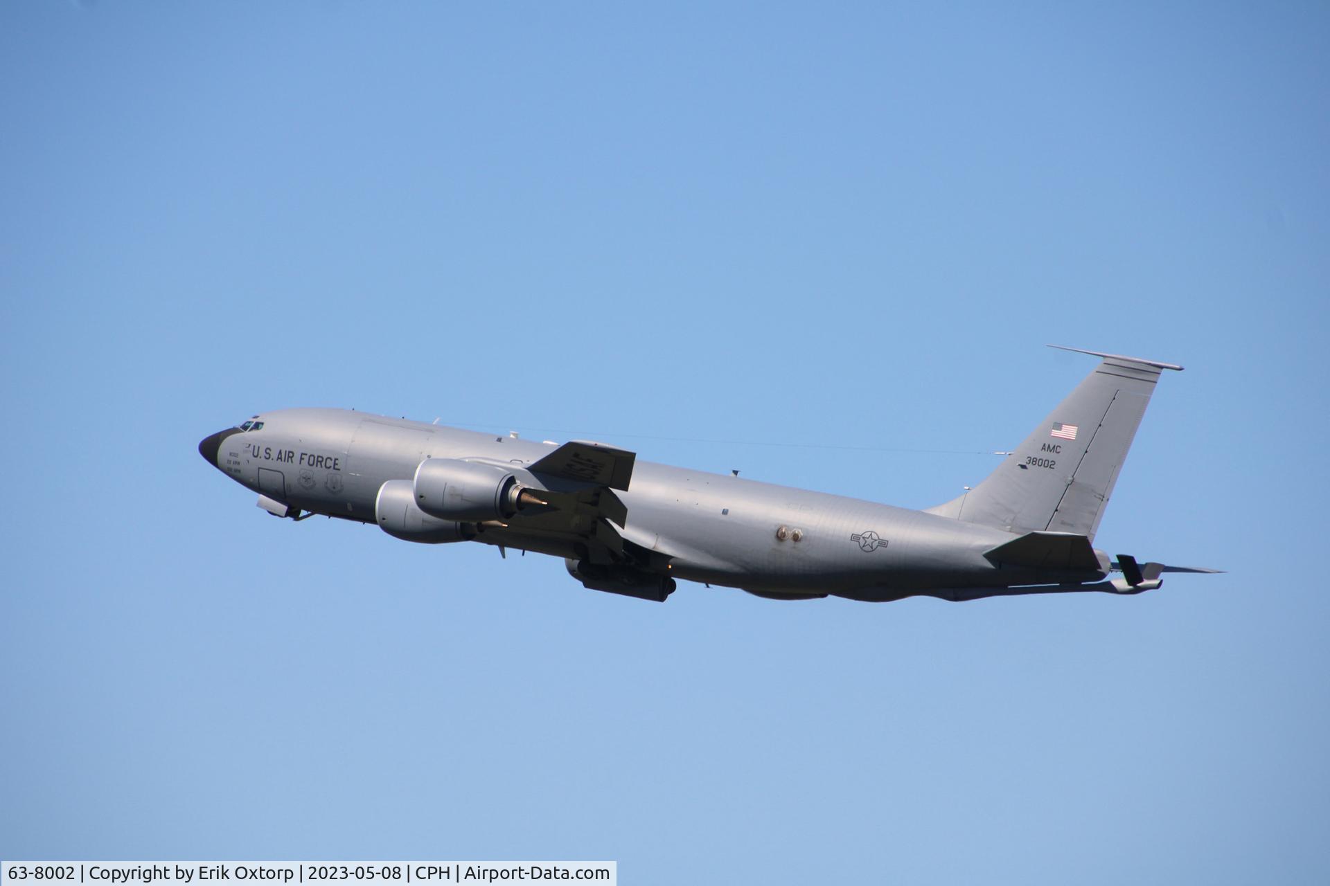 63-8002, 1963 Boeing KC-135R Stratotanker C/N 18619, 63-8002 taking off rw 22L