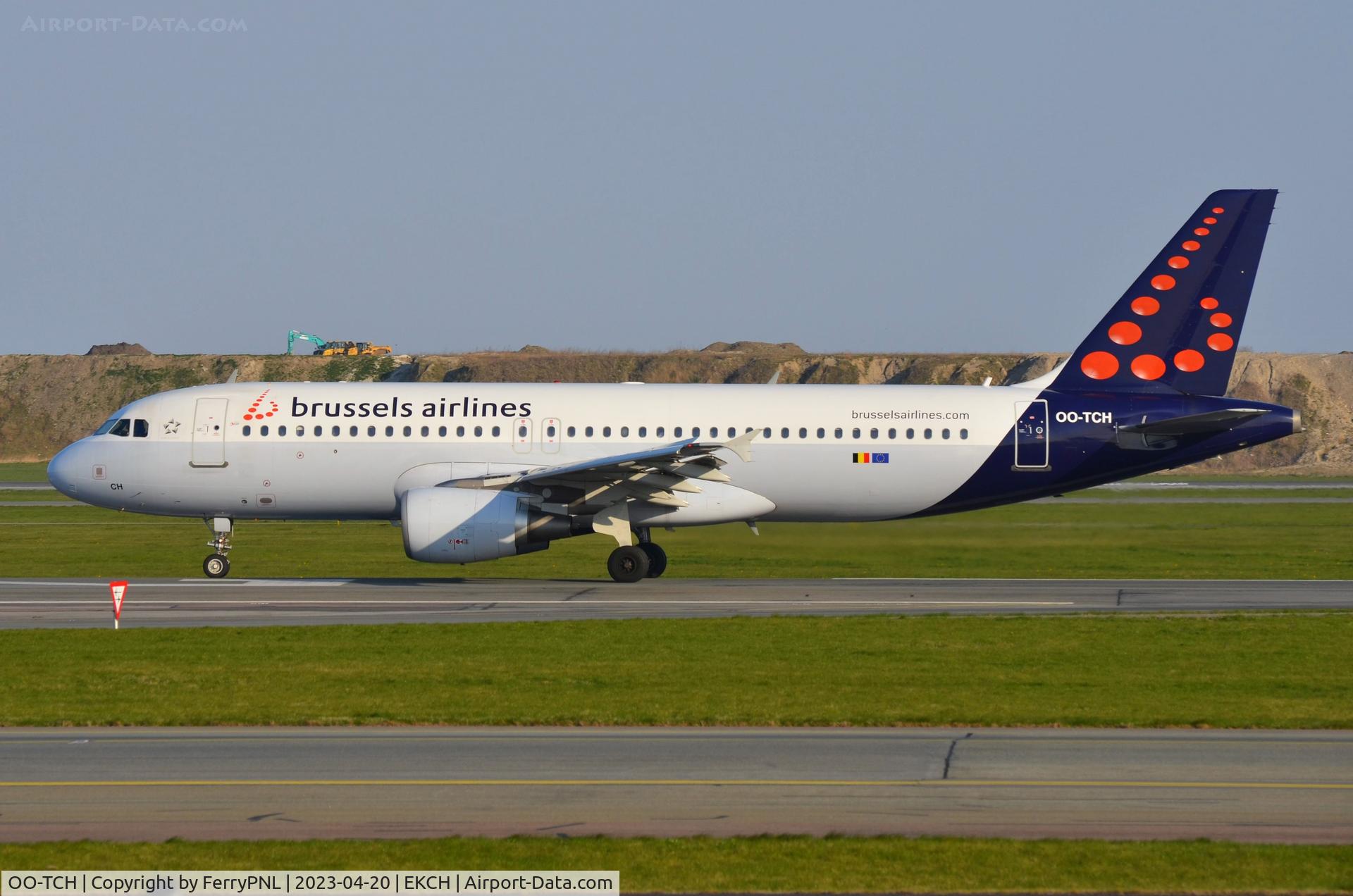 OO-TCH, 2003 Airbus A320-214 C/N 1929, Arrival from BRU: Brussels A320