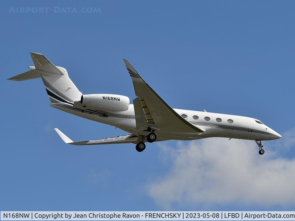 N168NW, 2016 Gulfstream G-VI (G650ER) C/N 6225, Landing from Hong Kong