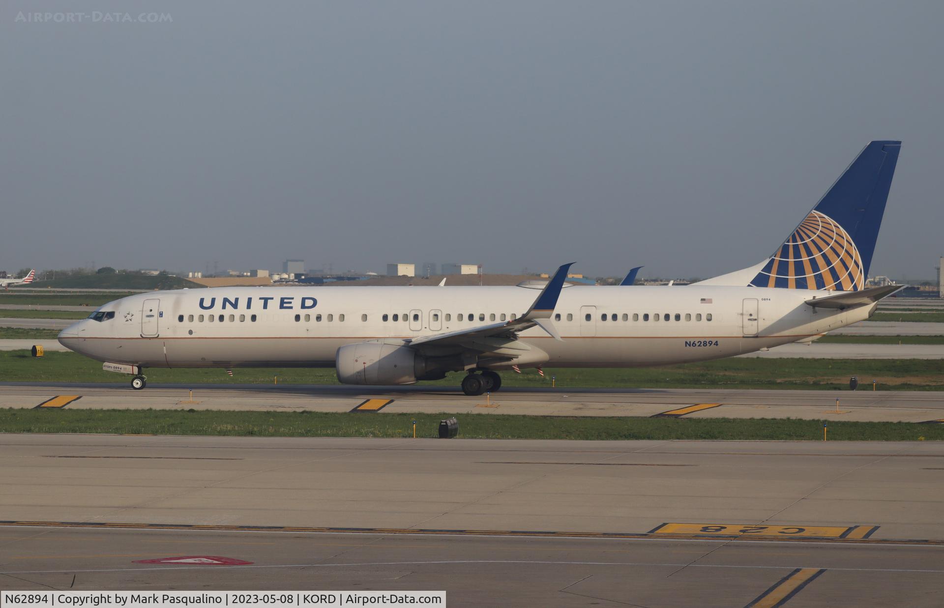 N62894, 2016 Boeing 737-924/ER C/N 42198, Boeing 737-924/ER