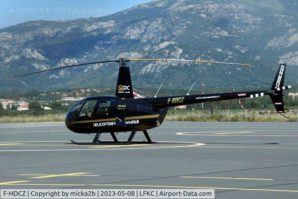 F-HDCZ, 2010 Robinson R44  Raven II C/N 12958, Parked