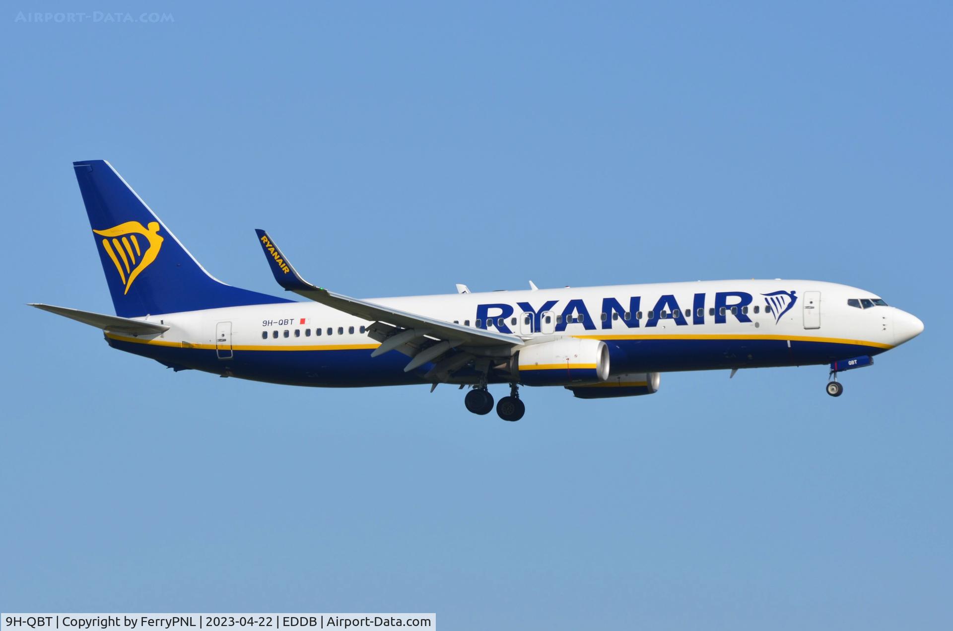 9H-QBT, 2016 Boeing 737-8AS C/N 44717, Landing of Ryanair B738