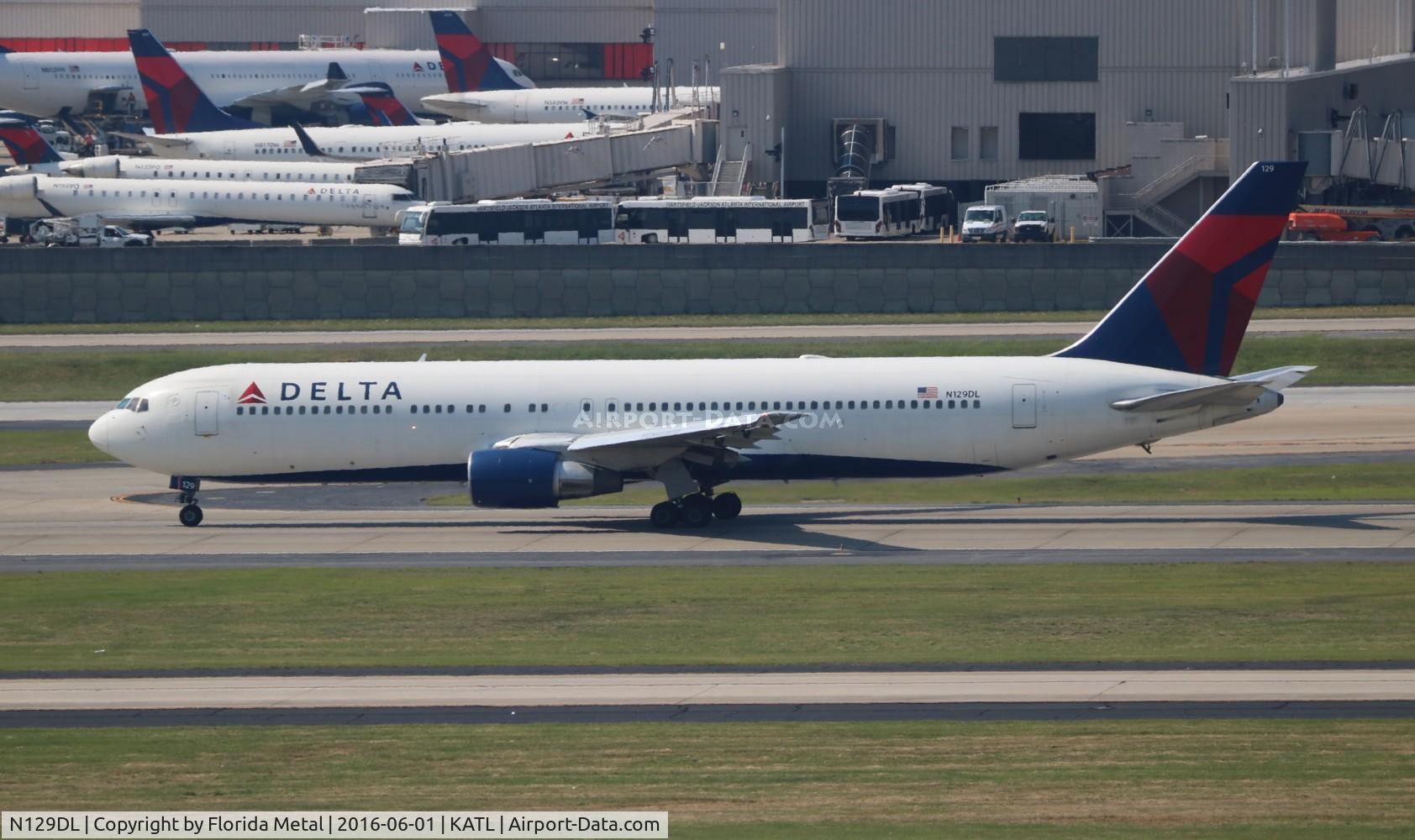 N129DL, 1988 Boeing 767-332 C/N 24079, DAL 763 zx