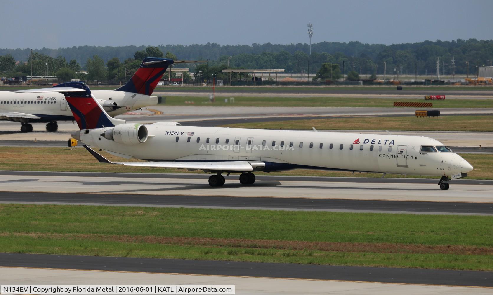 N134EV, 2009 Bombardier CRJ-900ER (CL-600-2D24) C/N 15223, EXP/DAL CRJ9 zx