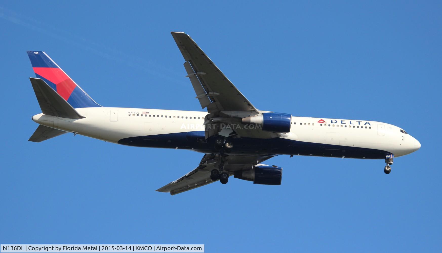 N136DL, 1991 Boeing 767-332 C/N 25146, DAL 763 zx