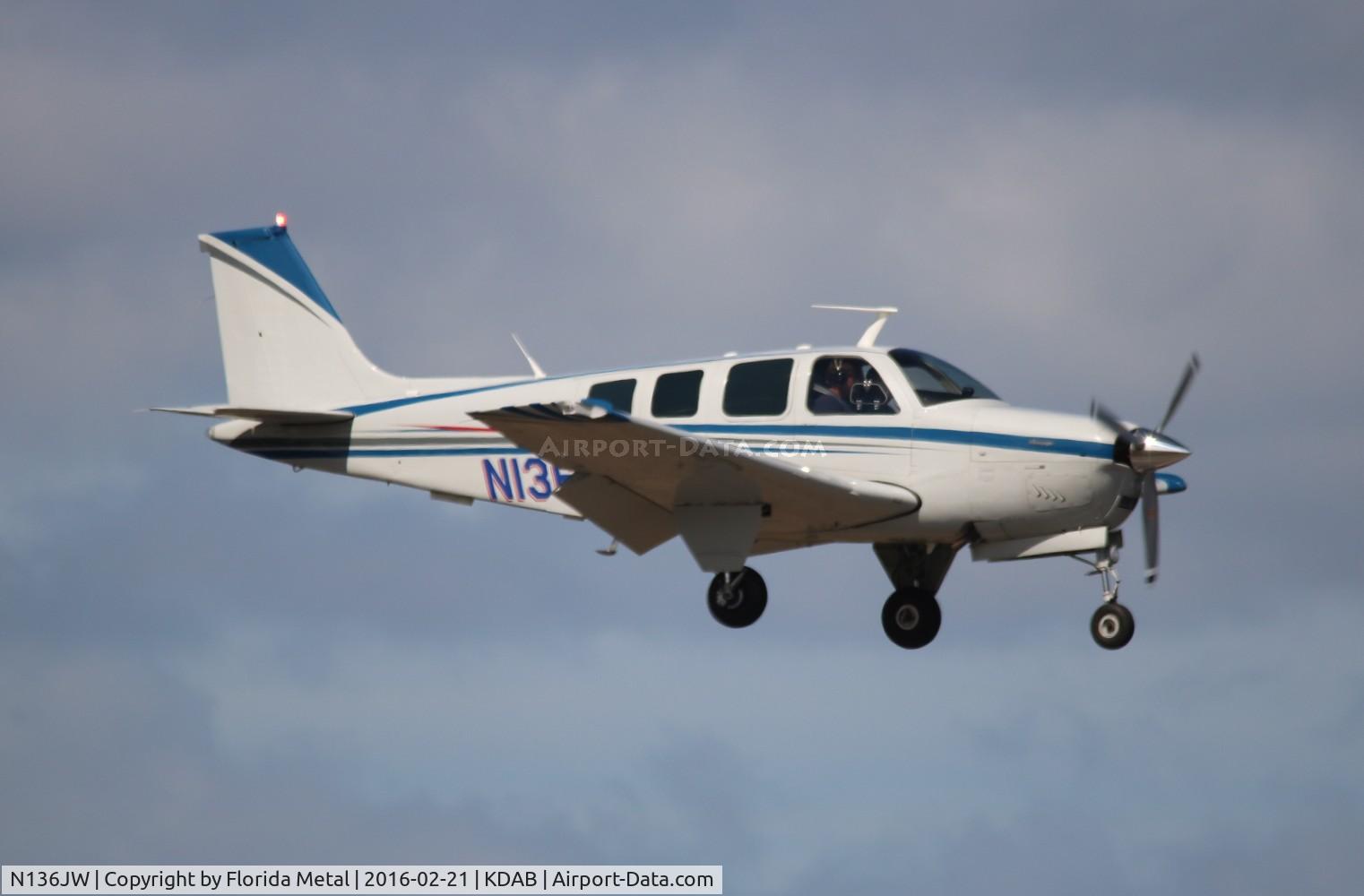 N136JW, 1979 Beech A36 Bonanza 36 C/N E-1127, Bonanza 36 zx