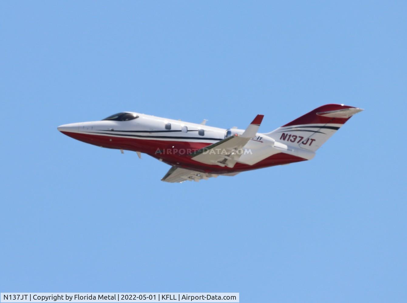 N137JT, 2019 Honda HA-420 Hondajet C/N 42000178, HA-420 zx