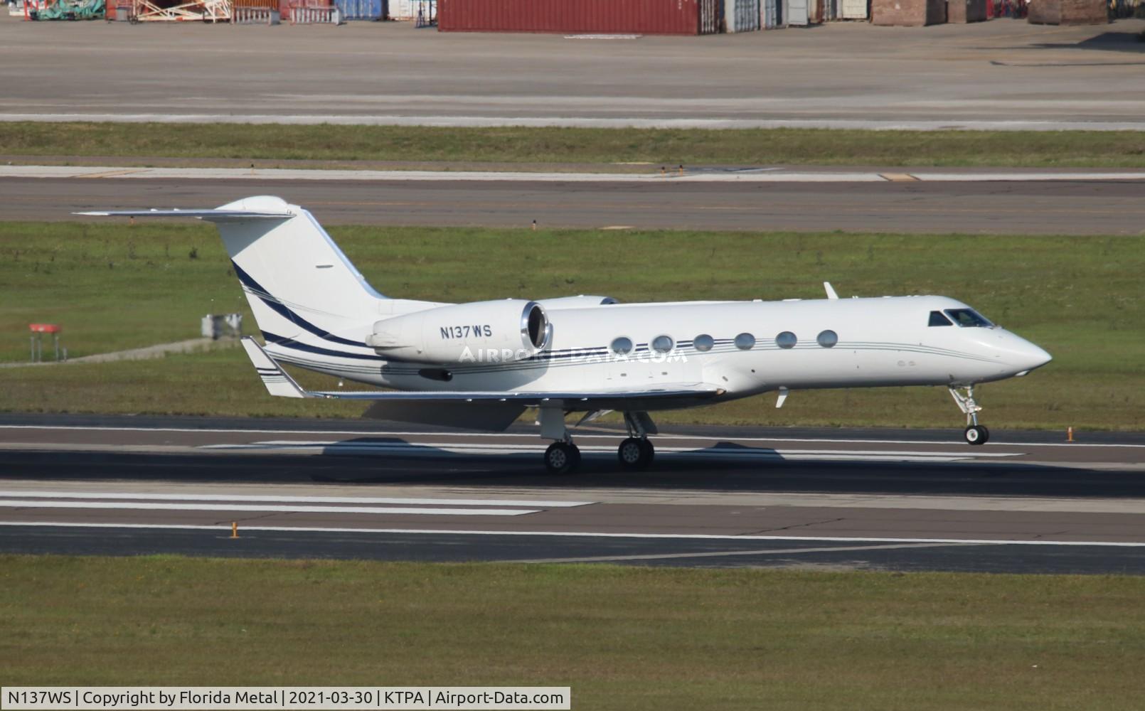 N137WS, 1997 Gulfstream Aerospace G-IV C/N 1307, G-IV zx