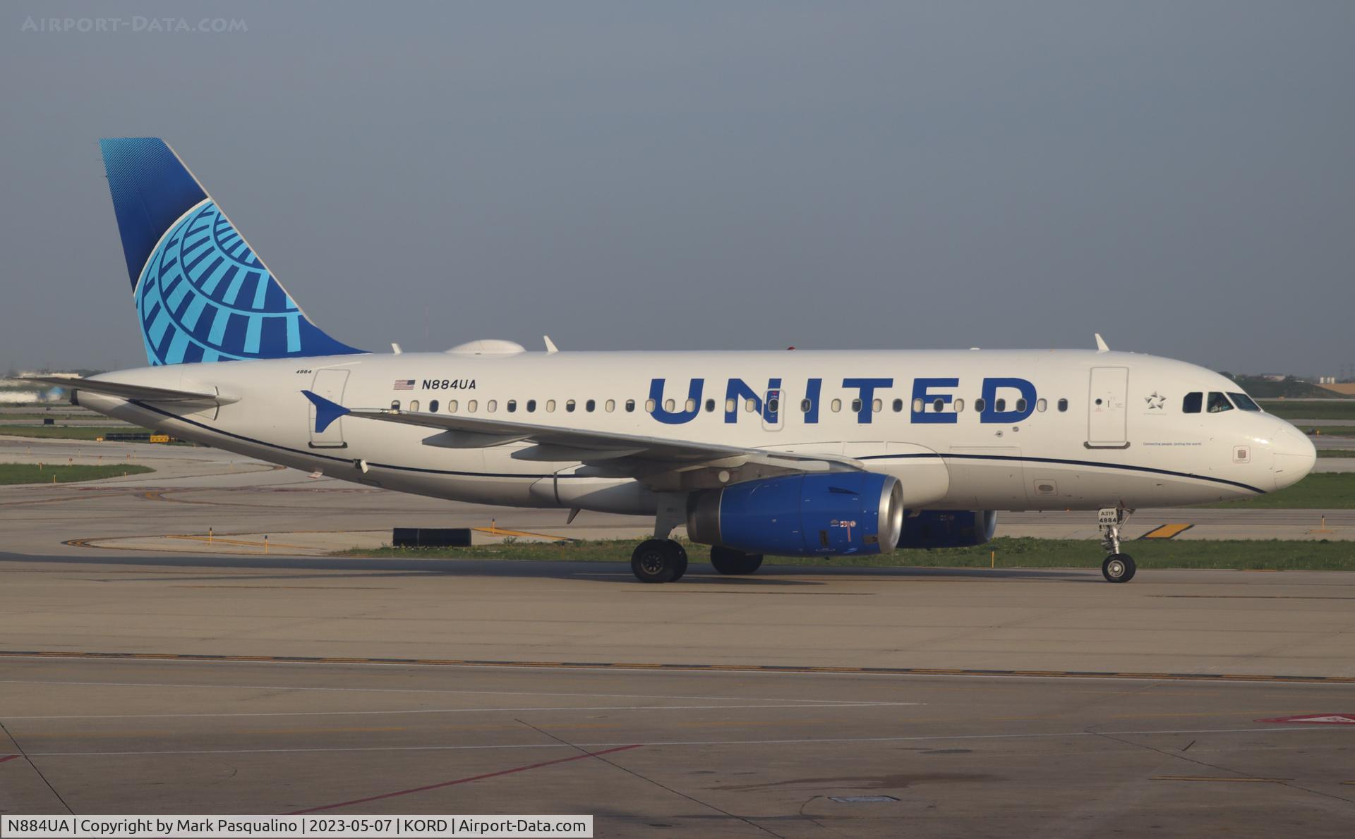 N884UA, 2005 Airbus A319-132 C/N 2579, Airbus A319-132