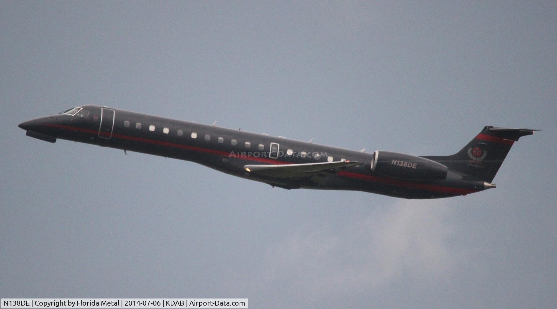 N138DE, 1999 Embraer EMB-145LU (ERJ-145LU) C/N 145129, DEI zx