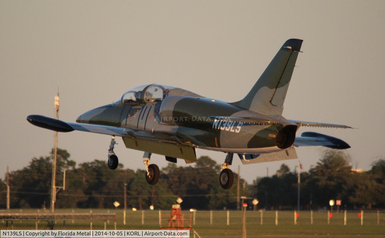 N139LS, 1974 Aero L-39C Albatros C/N 330202, L-39 zx