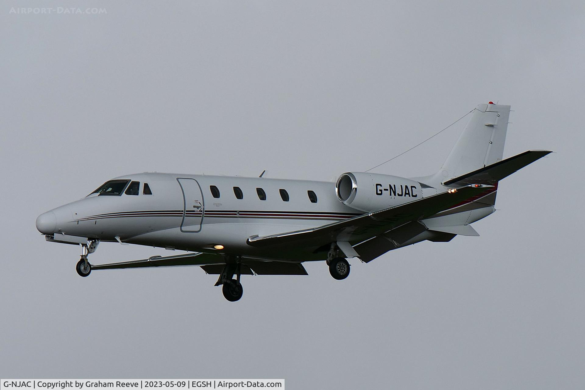 G-NJAC, 2008 Cessna 560 Citation Excel XLS C/N 560-5791, Landing at Norwich.