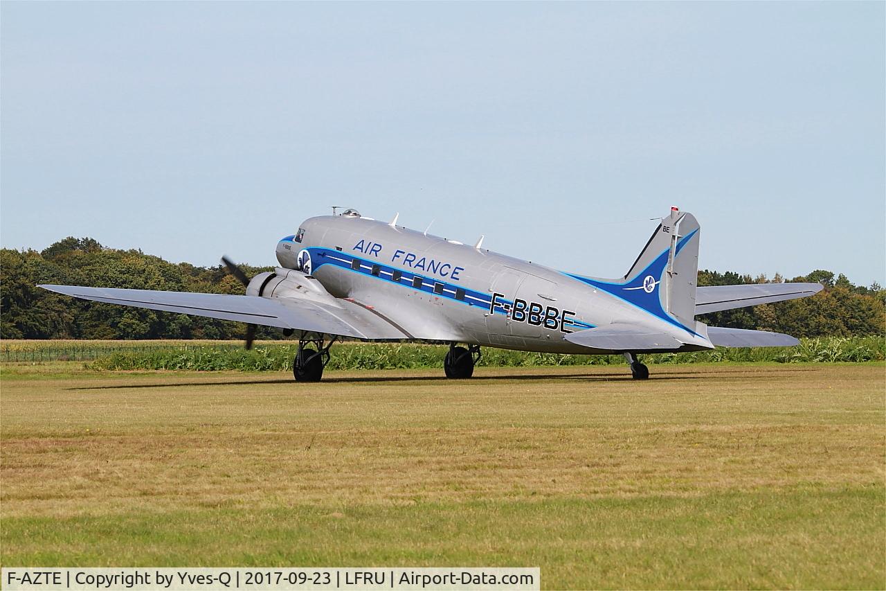 F-AZTE, 1943 Douglas C-47A-1-DL  Skytrain C/N 9172, Douglas C-47A Skytrain, Taxiing to rwy 23, Morlaix-Ploujean airport (LFRU-MXN)