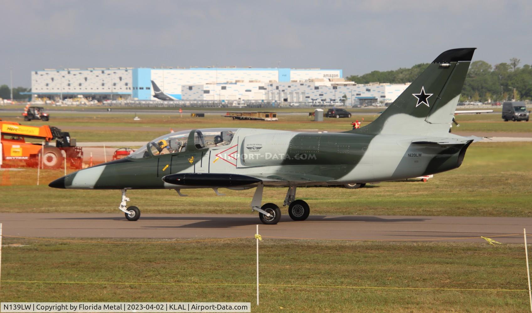 N139LW, 1982 Aero L-39 Albatros C/N 232429, L-39 zx